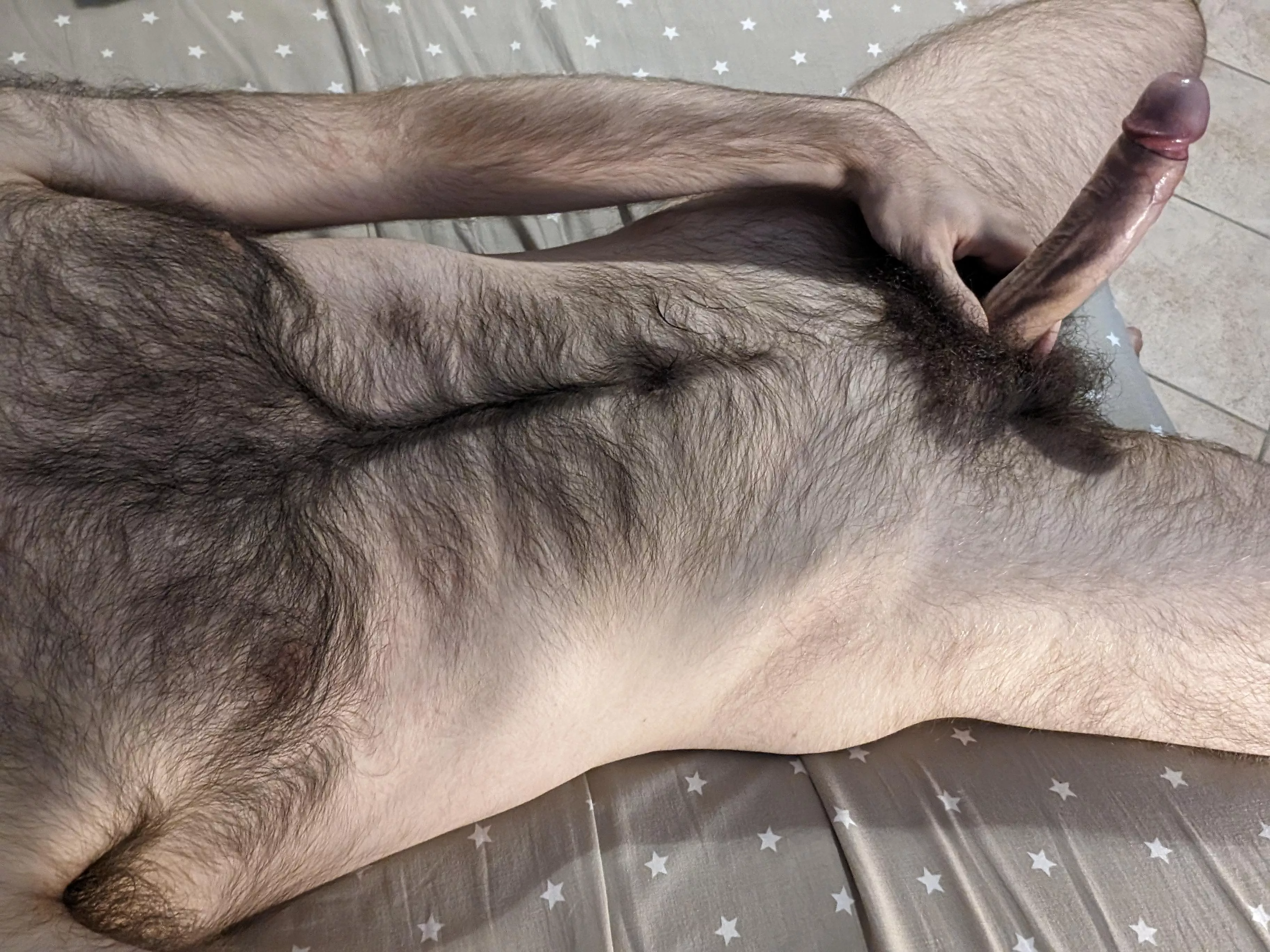 Wanna go for a ride? With your hands on my hairy chest please 😌