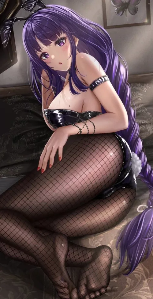 Bunny girl thighs (@norino_512)