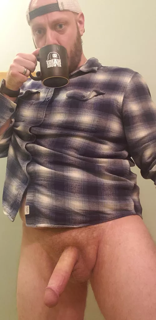 Daddys working hard from the office [34]