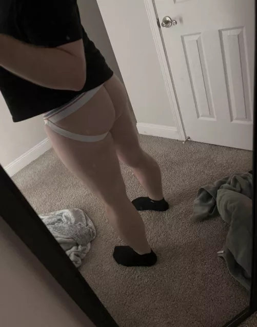 Feeling extra Caked up today 🫣 can’t help my self… Can you?