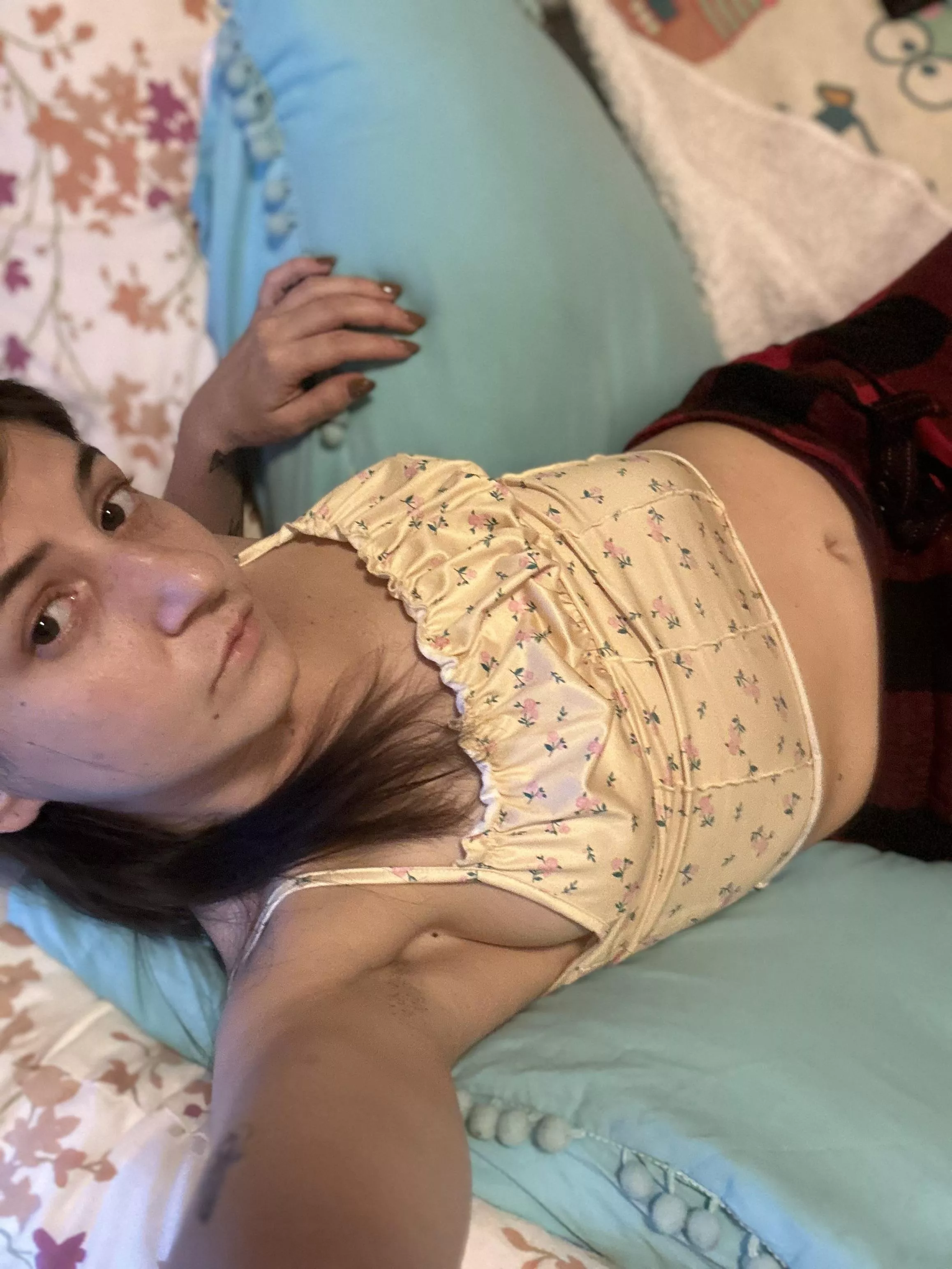 Finally have a day to relax a little bit ❤️ (f)