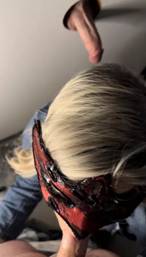 He got some attention for being a good cuck and watching me demolish a much more superior cock.