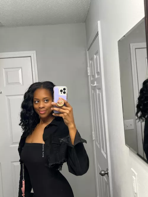 Hi am I your type of woman