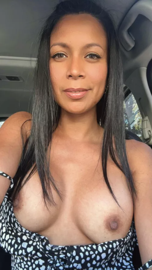 I love getting sucked while I drive