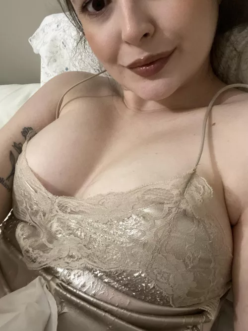 🥴 I mean they could use a squeeze