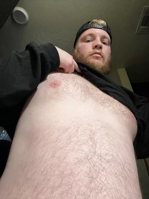 I’m pink, blonde, and ginger :3