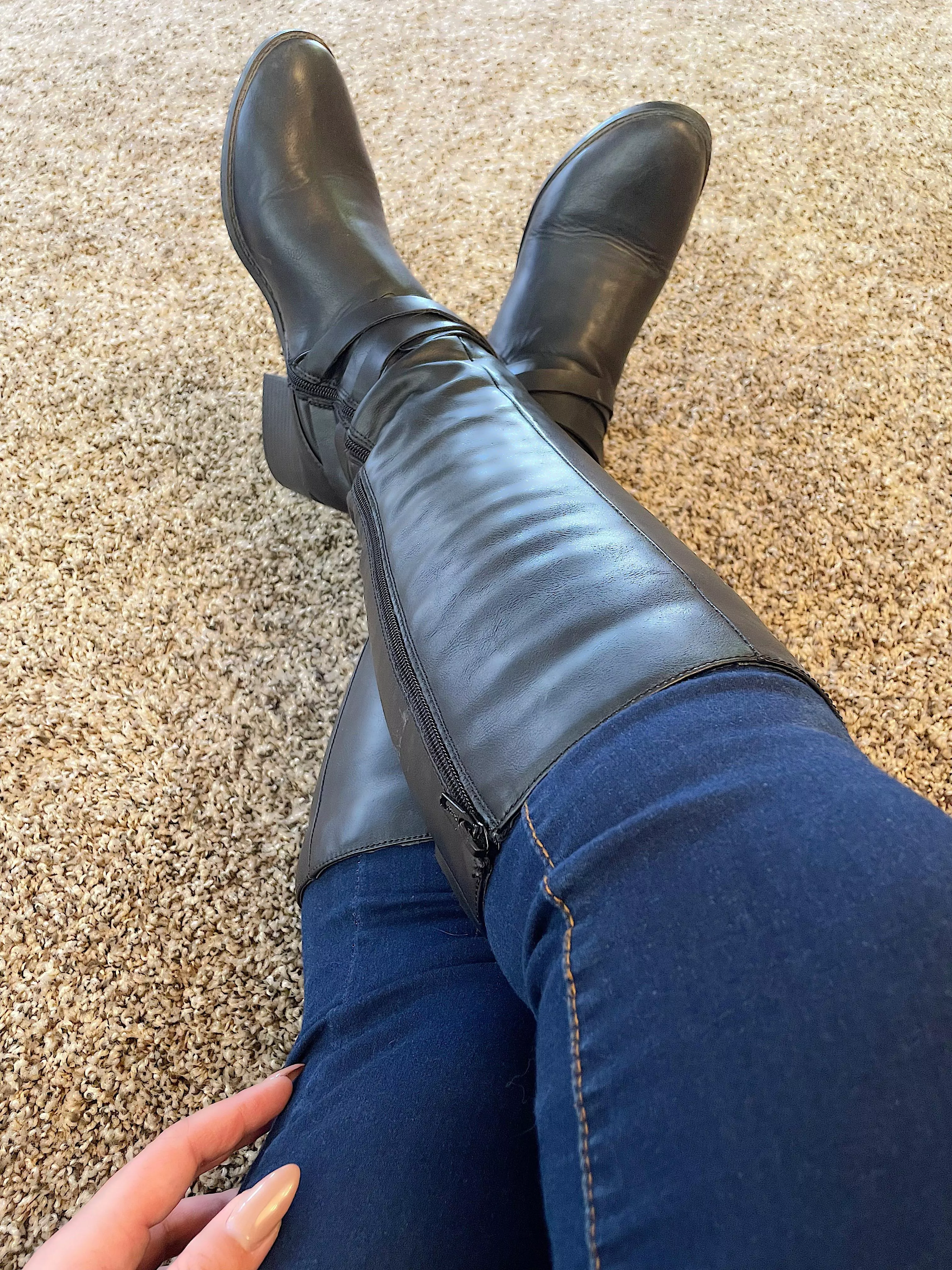 lick them clean for me?✨