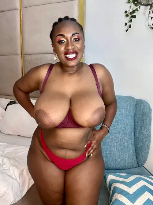 My boobsies are always ready to be sucked