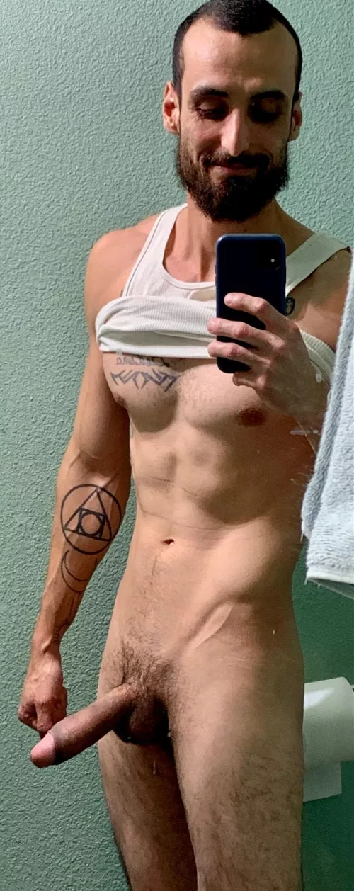 Ready for [m]onday , ? where do you want to sit?