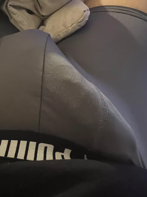 These hold it in well