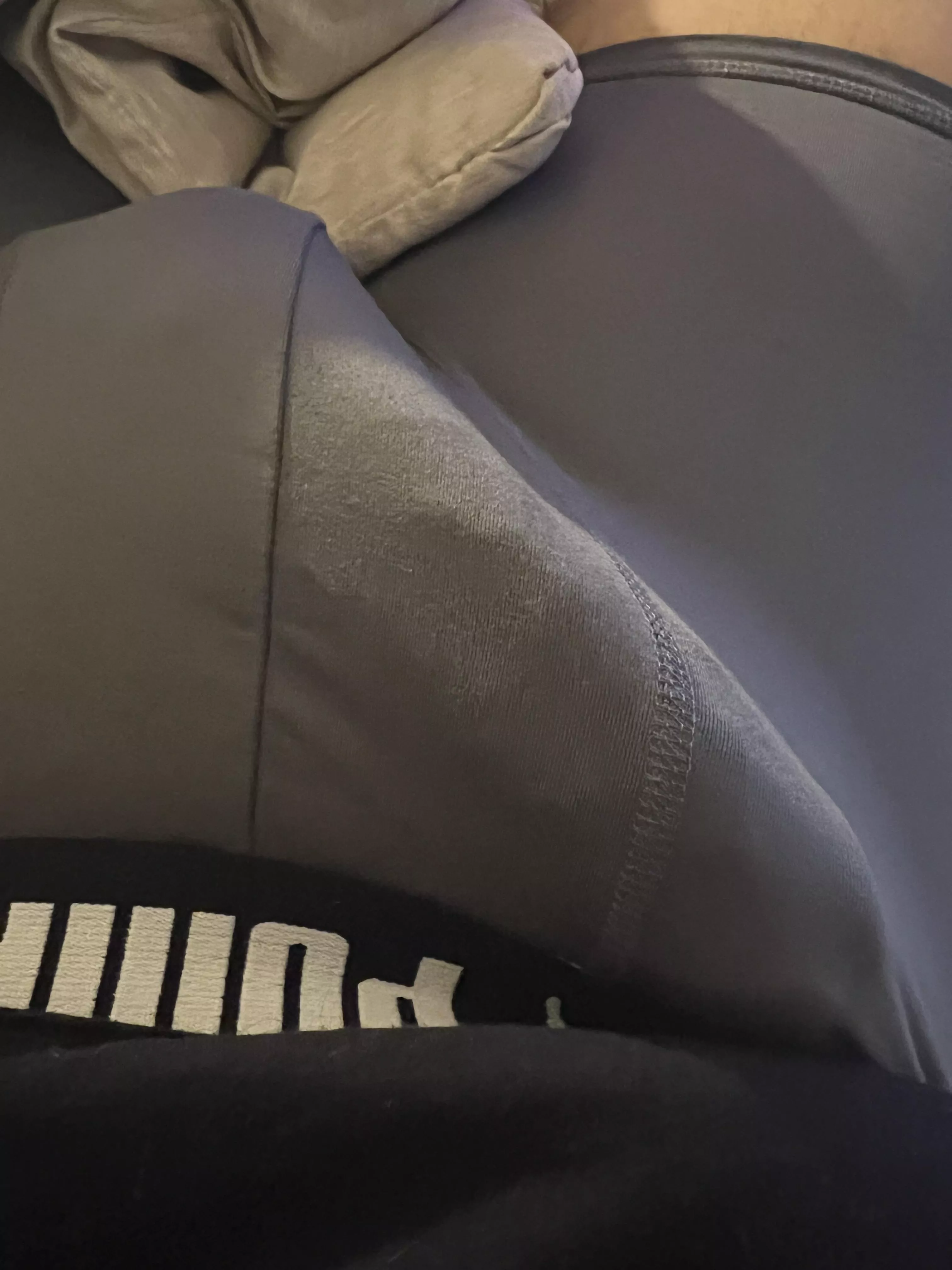 These hold it in well