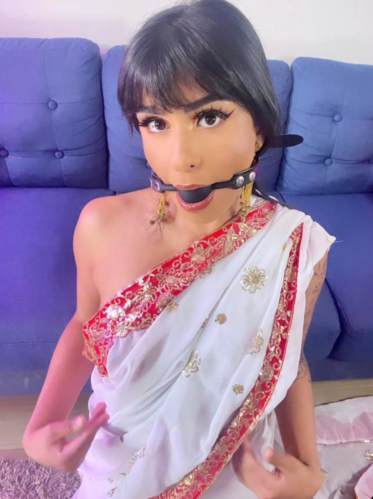 your indian fuckdoll has arrived.