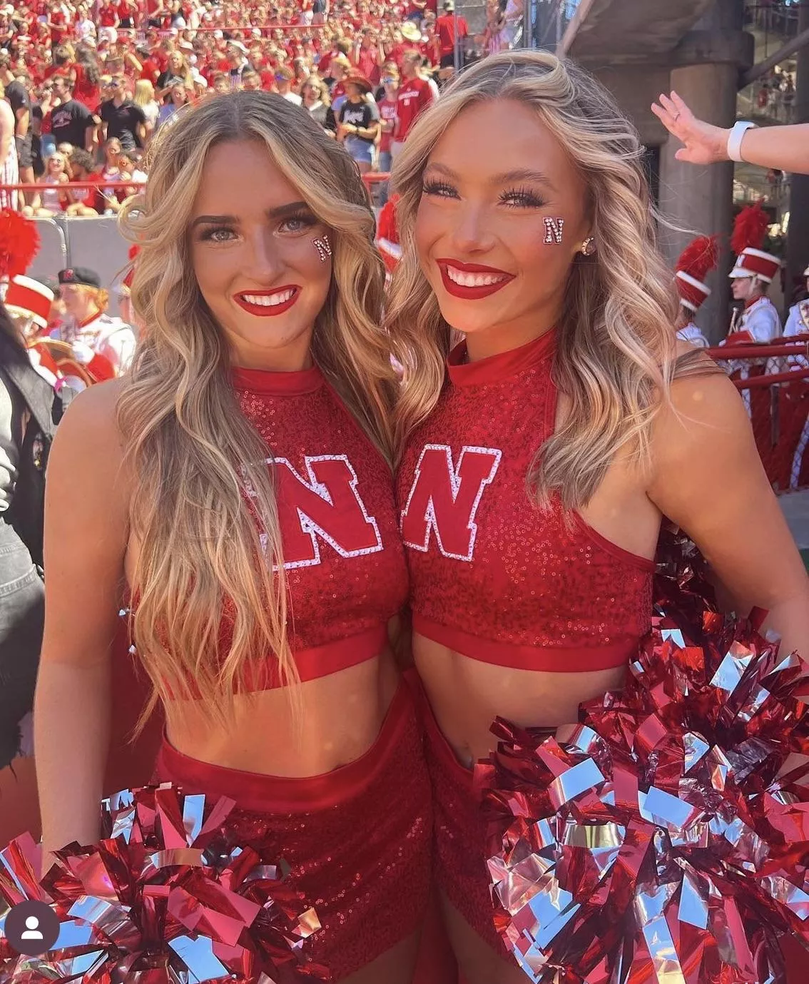 [2] UNL Dancers