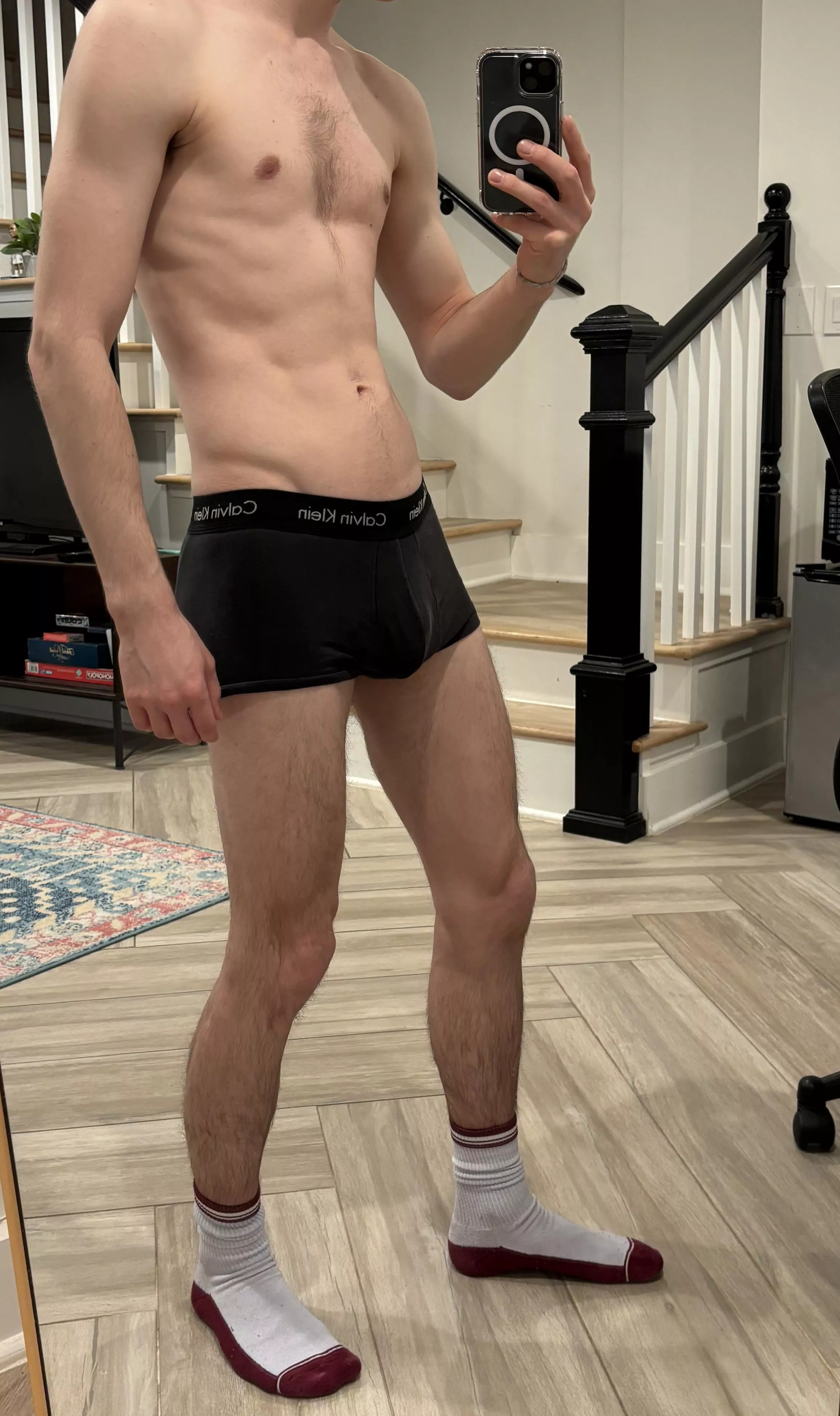 British lad [23] travelling America, 1st Airbnb let me know if you want to see more ;)