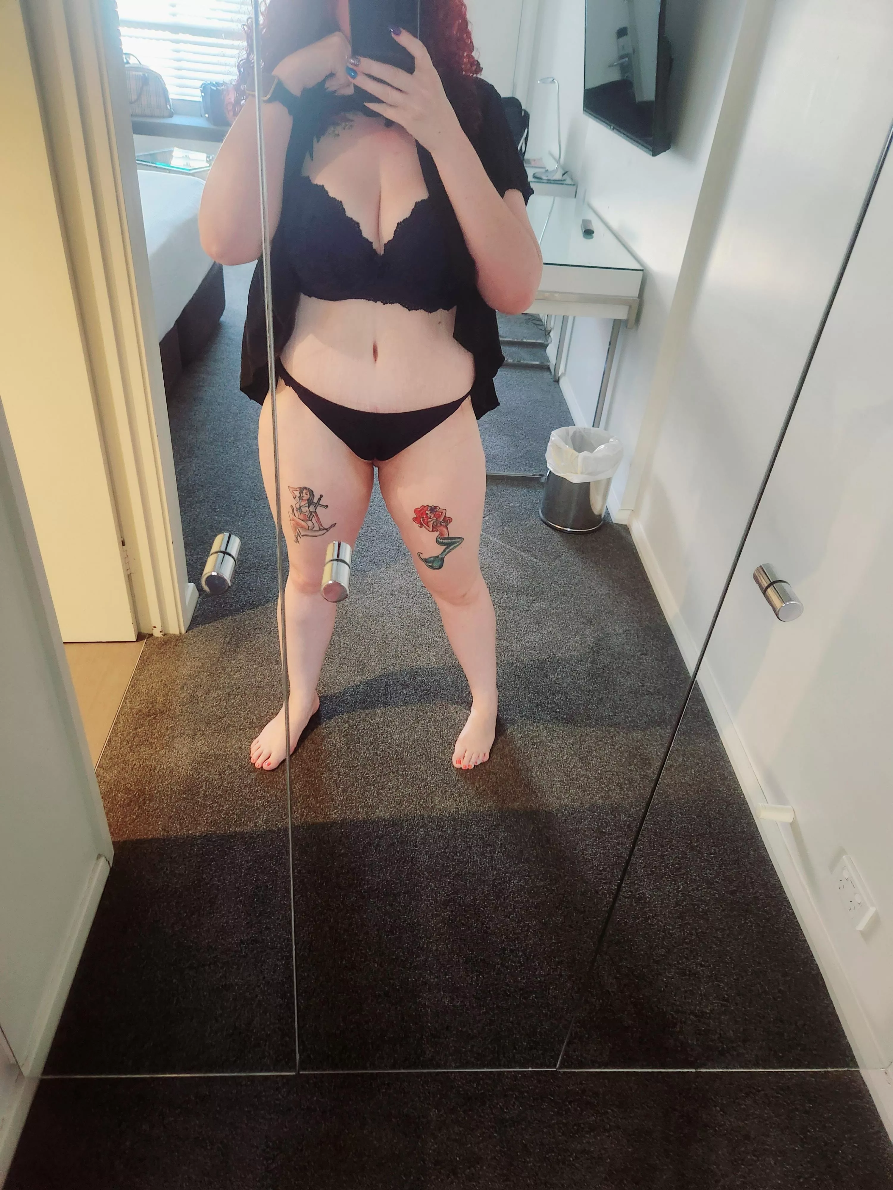 Cute dress weather. Come and play to get to touch what's under it 😈 (Melb)