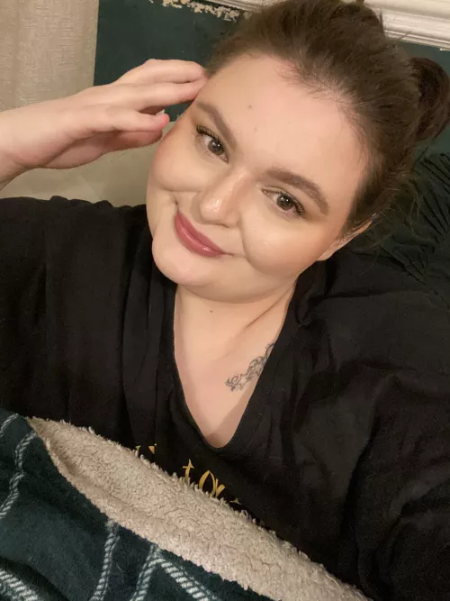 Having trouble sleeping, I hope your Monday was good😘