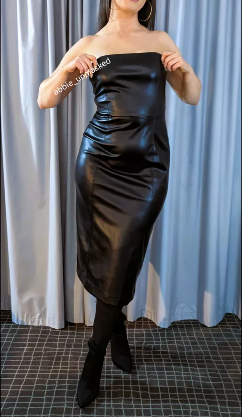 Leather Dress & Boots 🖤