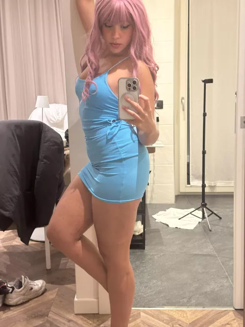 Let me wrap my legs around you 🤭