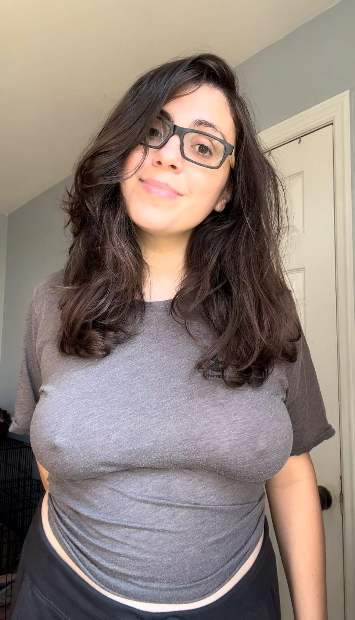 Like my dark hair and free spirit? (36)