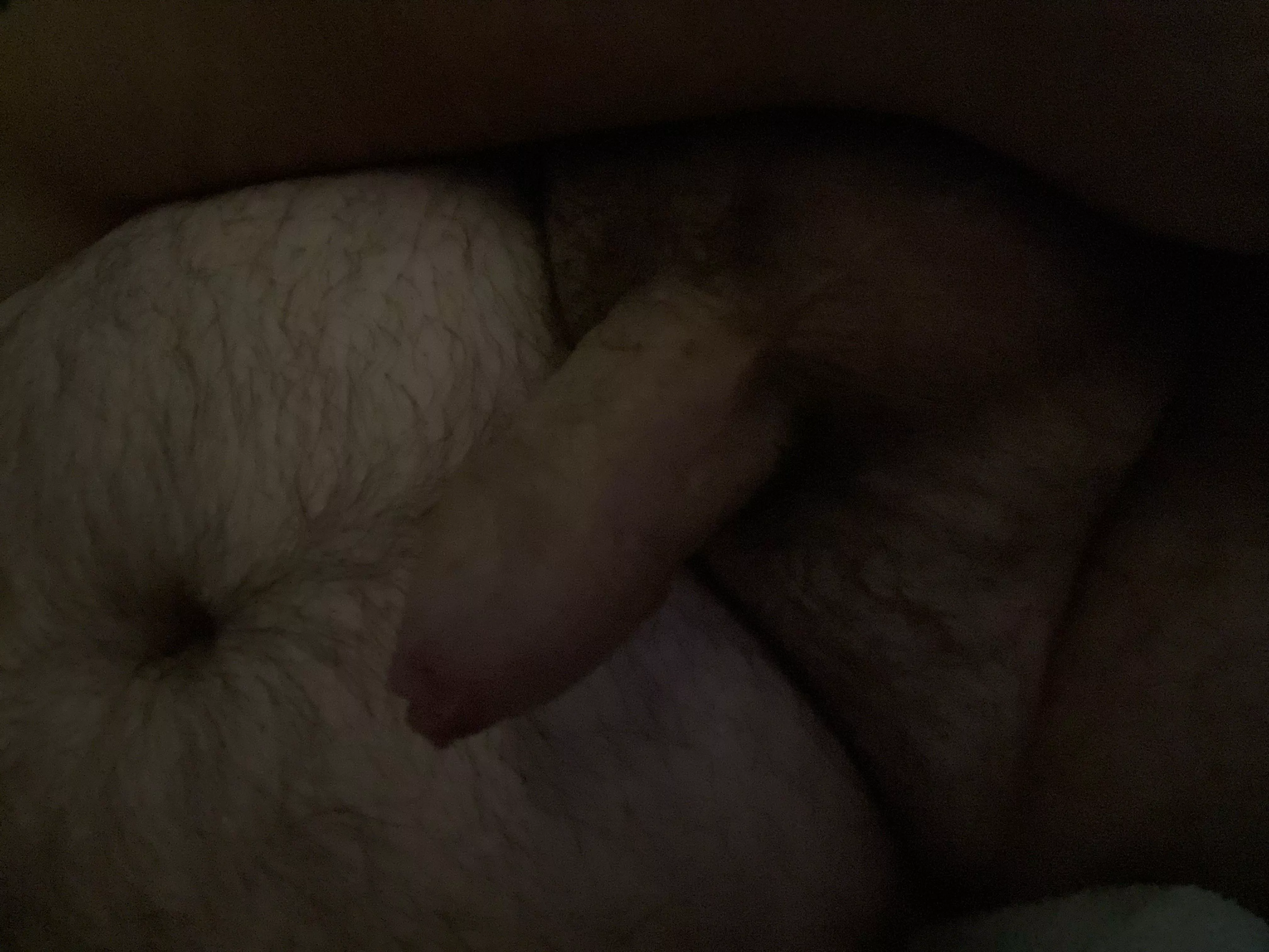 Little bit horny 🤭 anyone wanna snap??