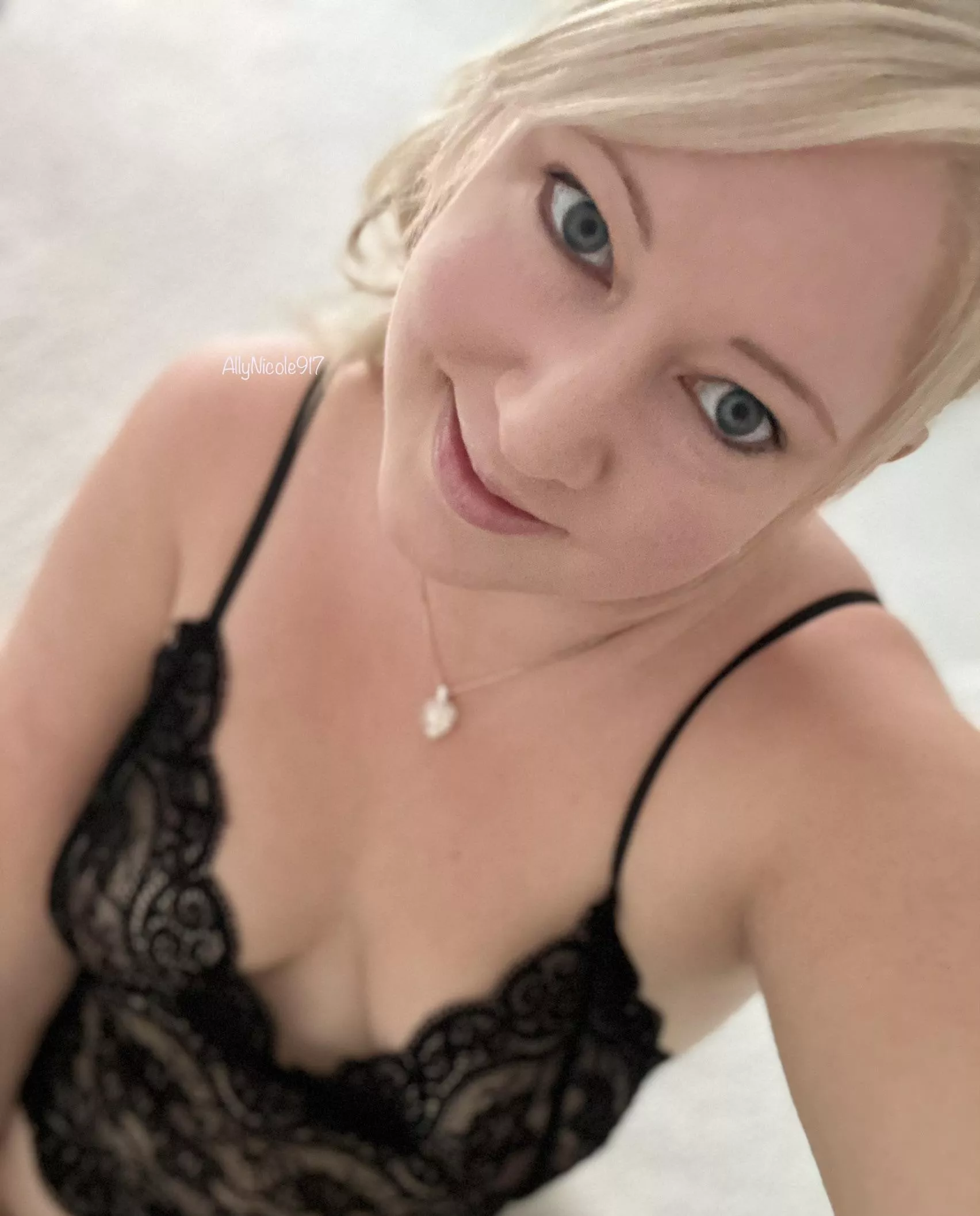 Such a sweet mommy… who likes to be used for pleasure!