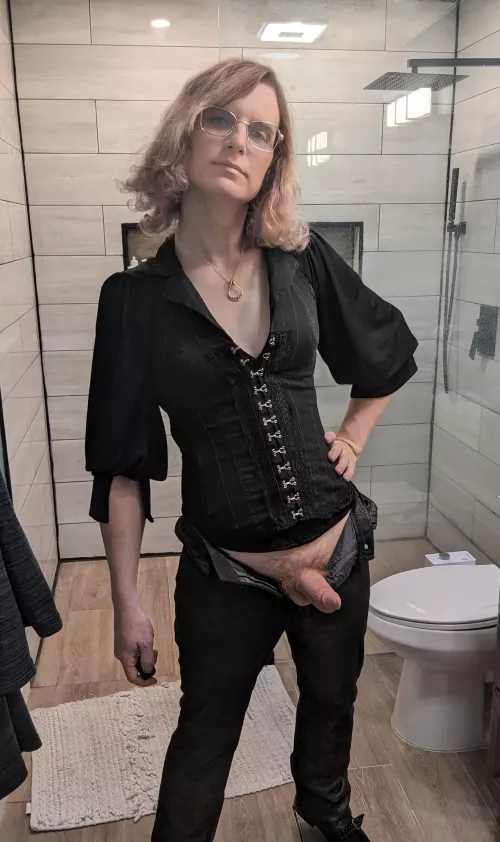 What do you think of the vest? Does it draw the eye?