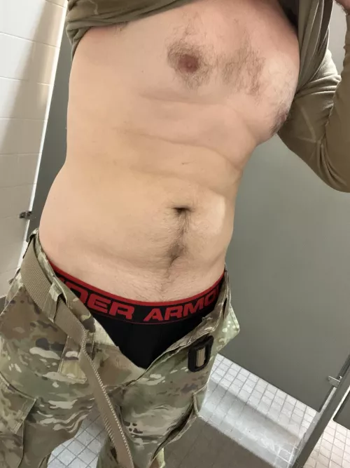 30, looking for a female snap buddy. Steve_o325