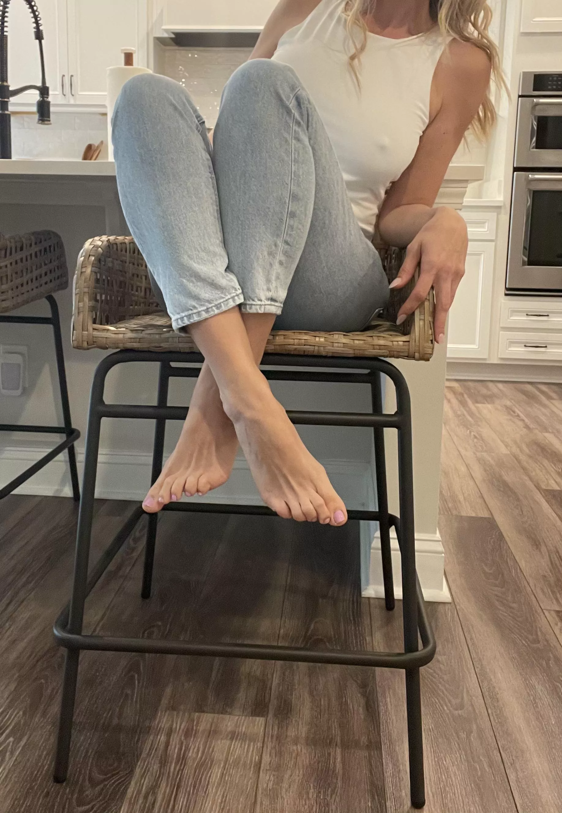 Always braless and barefoot