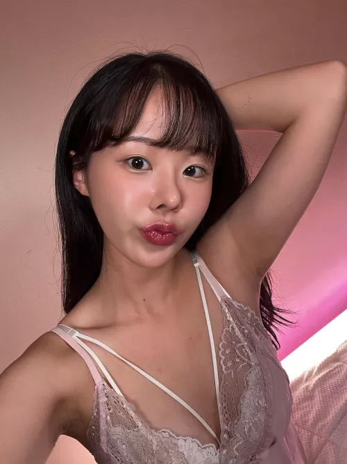 Anyone here into sucking all natural small boobs? 🍒