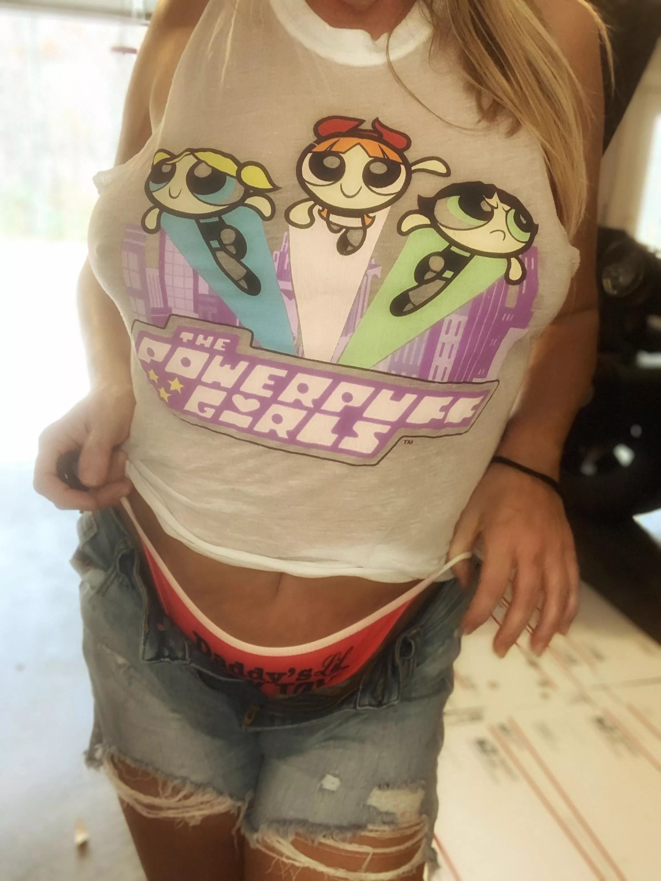 Blonde Jeep milfs have more fun