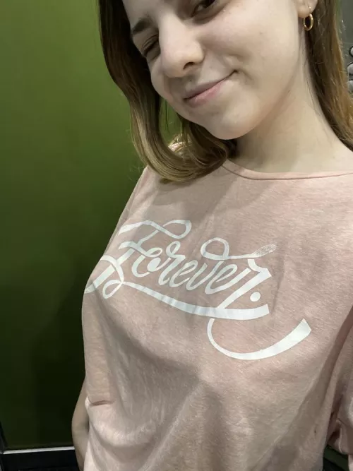 Braless today because i looking a bad boy