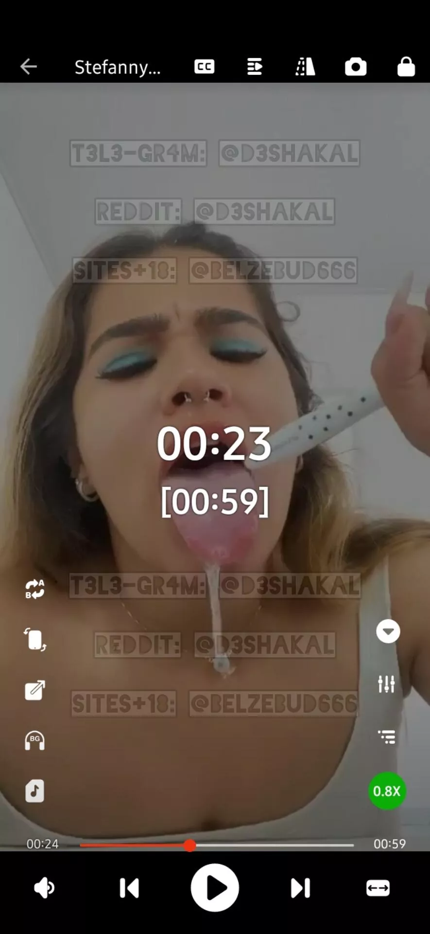 Brazilian Girl Big Tongue Fetish [Found]