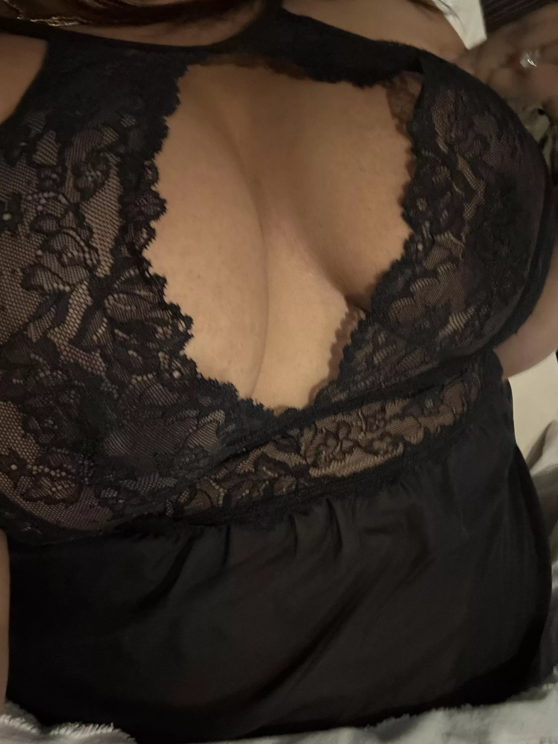 Do you like my lingerie? [F]