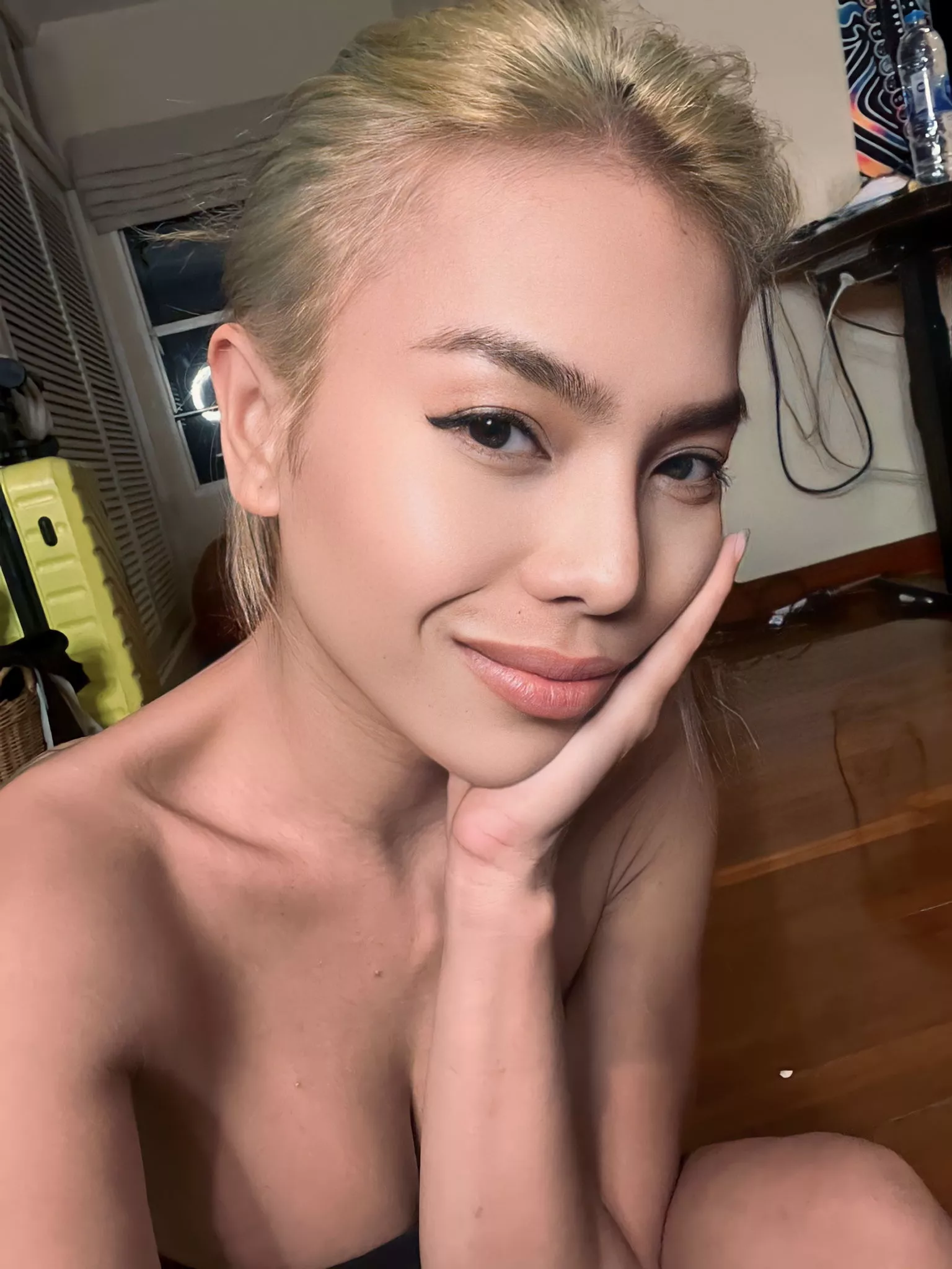 Every guy needs an Asian fuckdoll. Can I be yours? 😚🤗