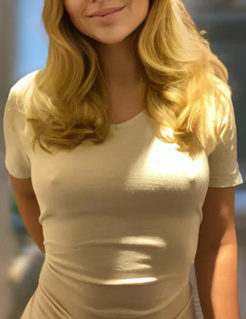 Hello Braless community! So happy to finally join you!