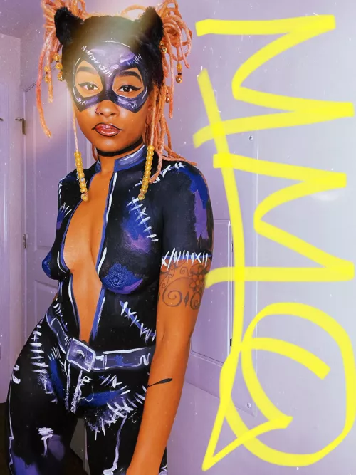 Here kitty kitty 🐈‍⬛ (self bodypaint)