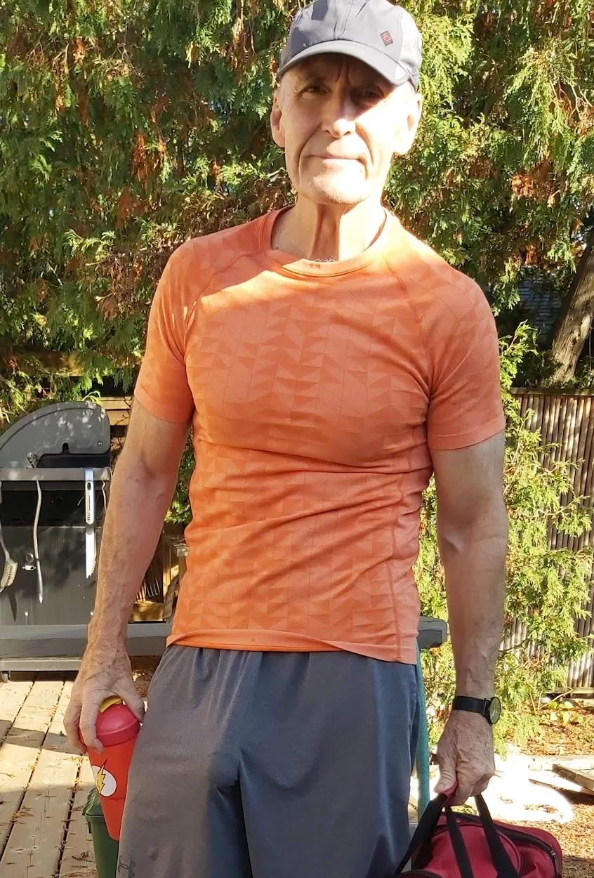 home from the gym an exciting workout perhaps...!!...lmao [M]