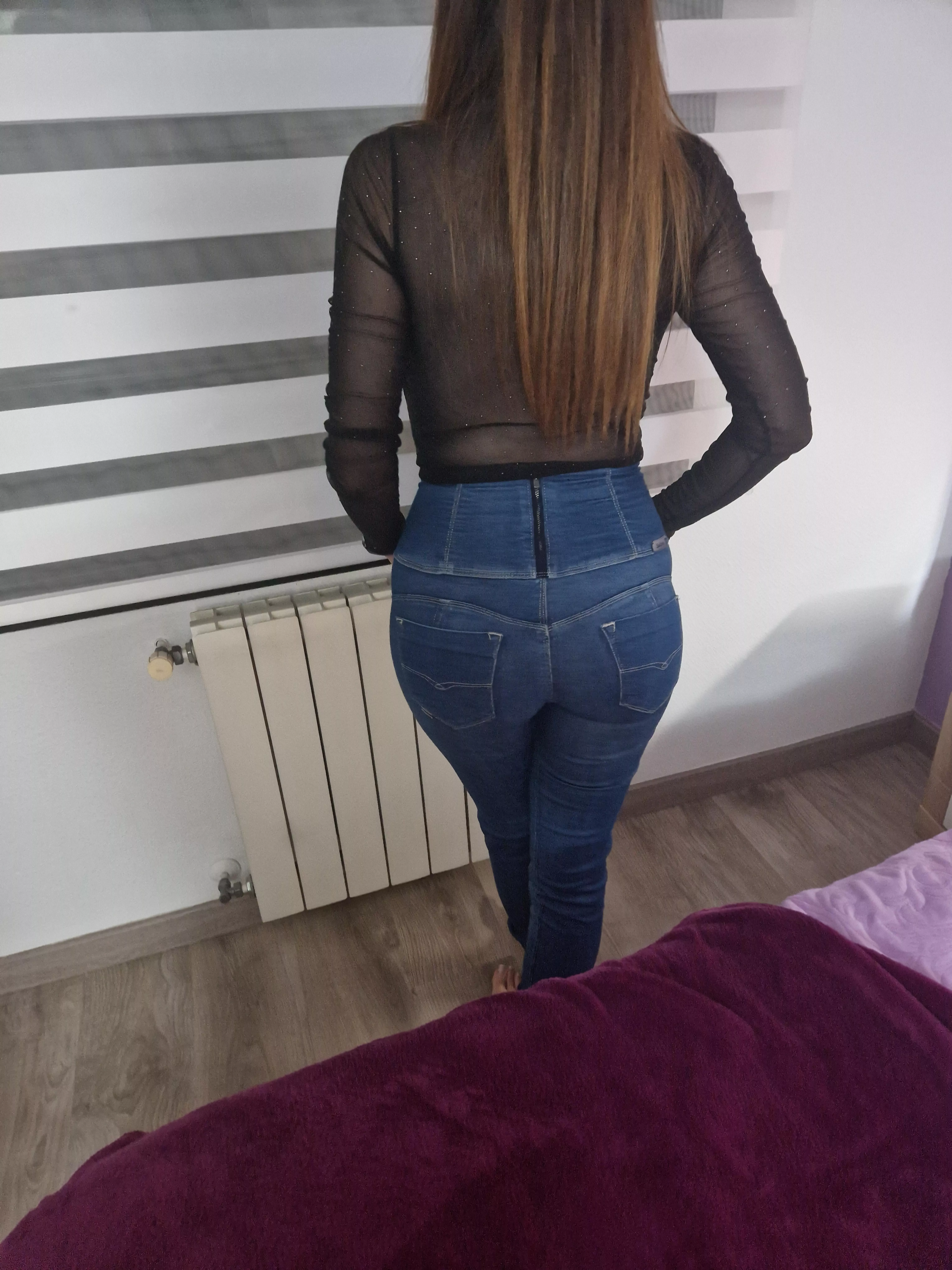 how you see me in jeans makes me have a nice ass🍑