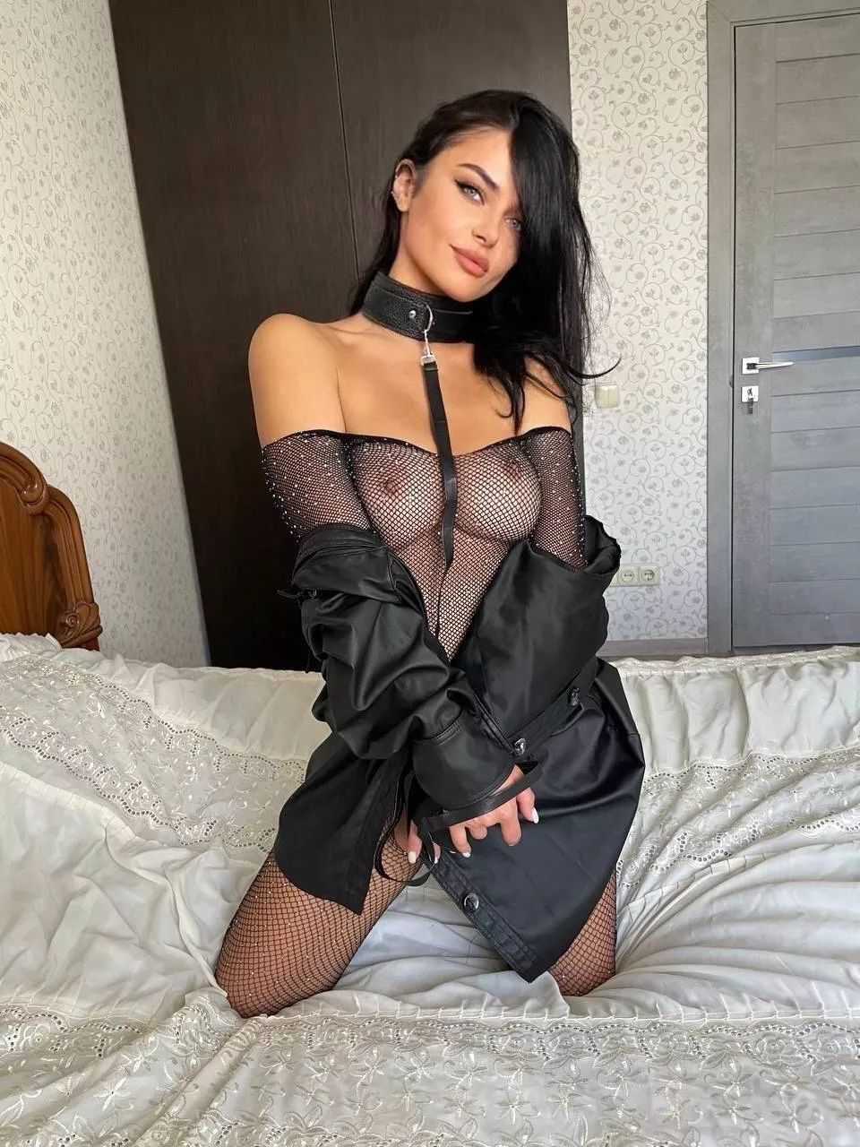 Kitty happy to have owner