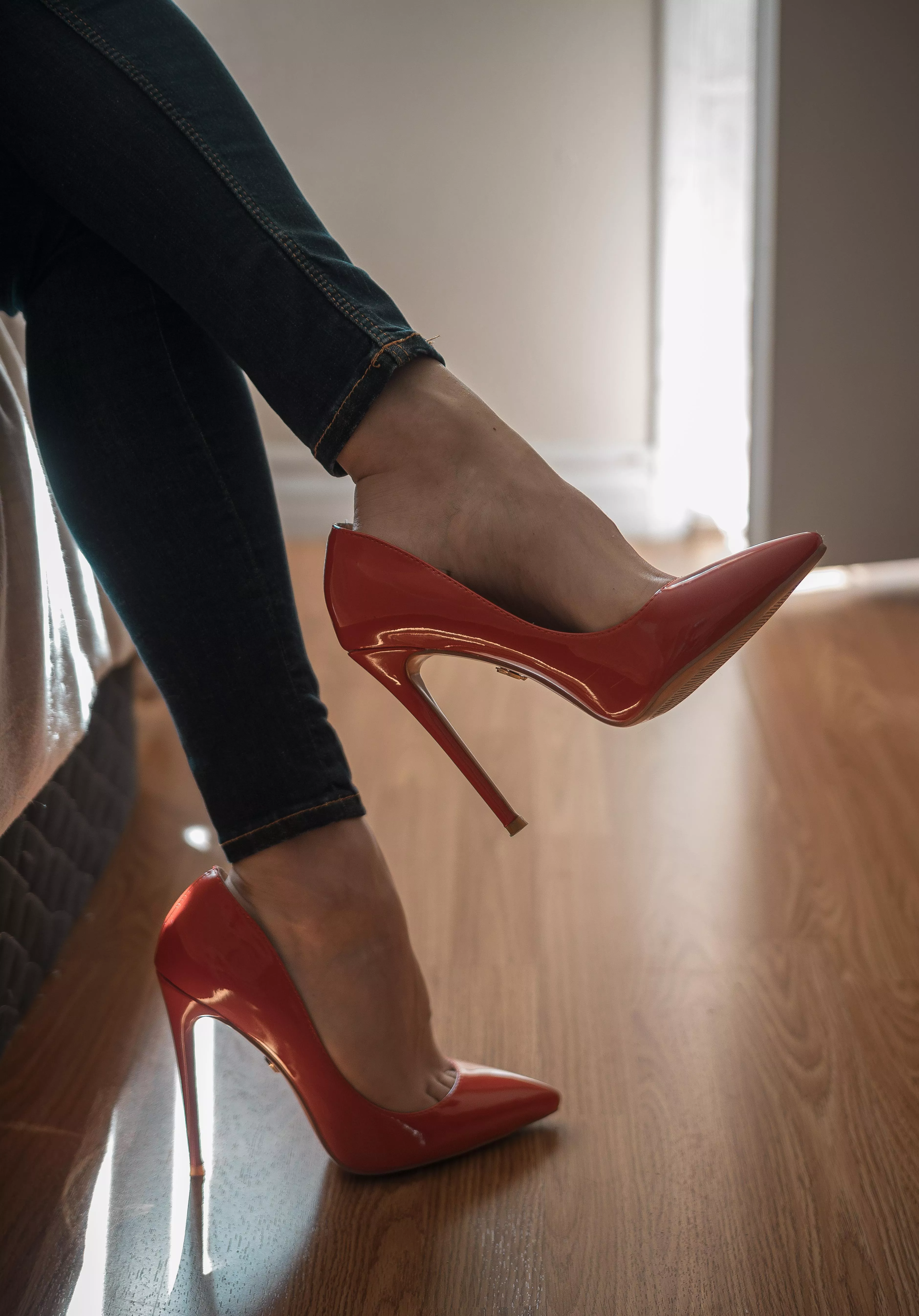 Legs that lead, feet that mesmerize