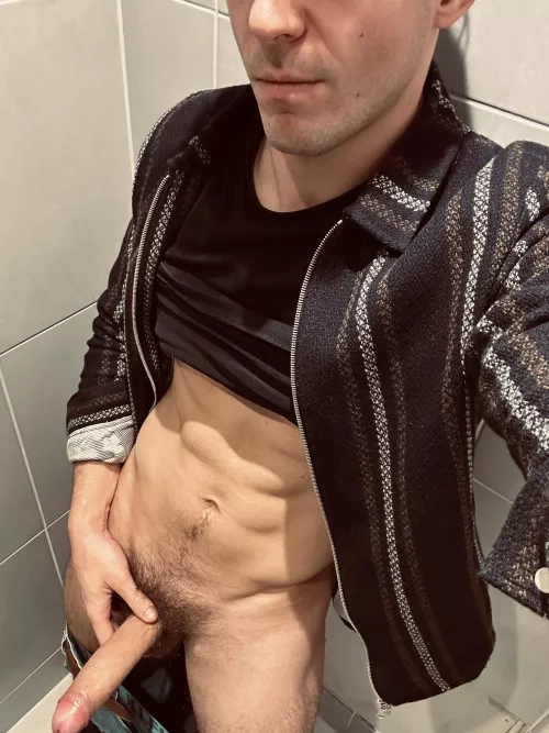 Let’s fuck eachother at work?