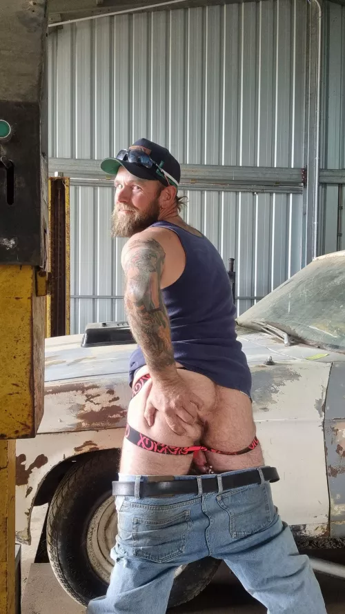 Looking for a something to reach a tight spot😉