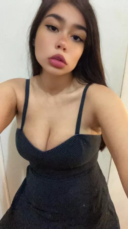 Loving my vintage dress