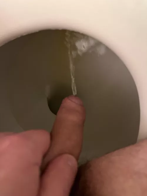 Nice piss before bed
