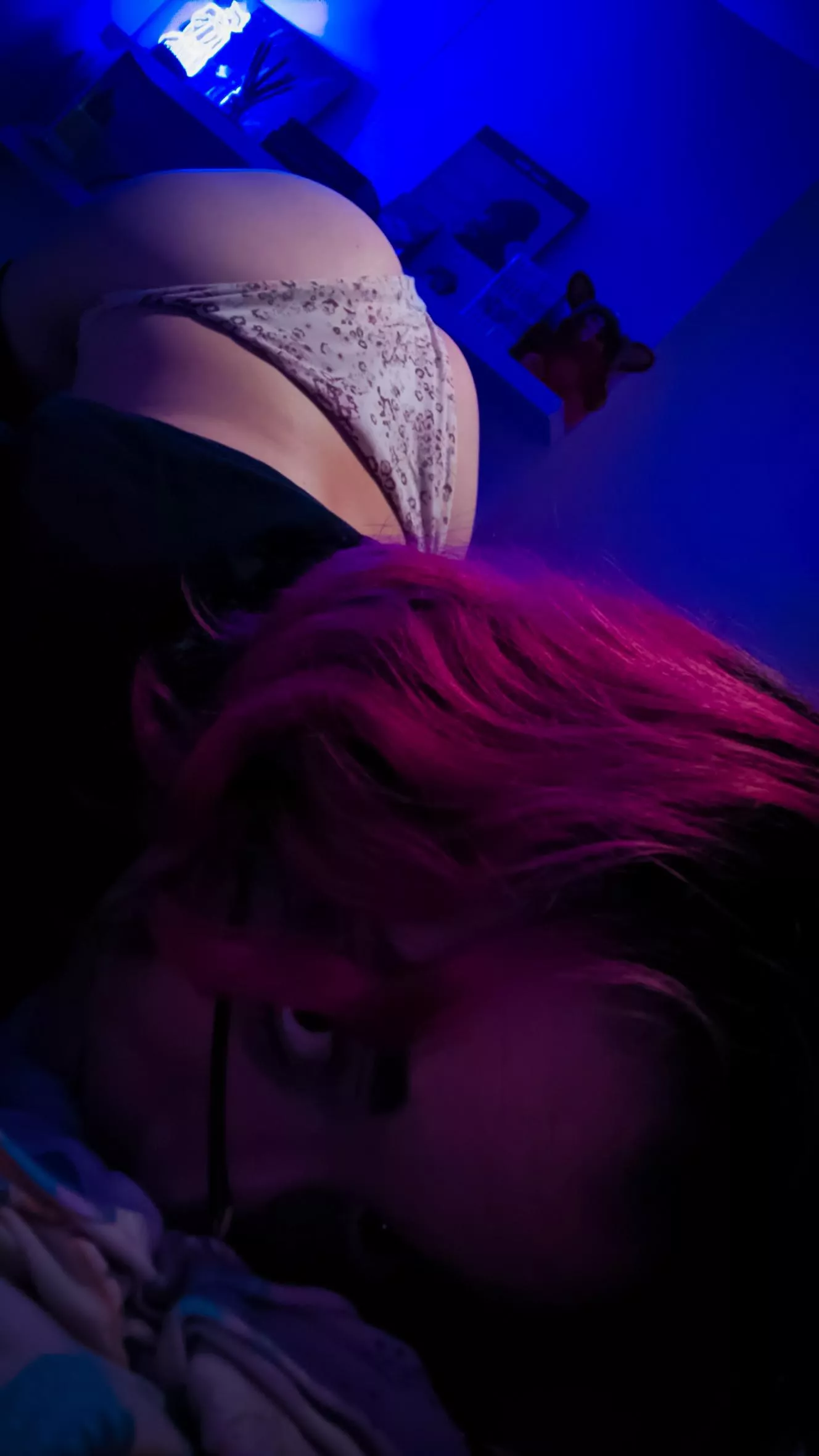 Red under blue light is awesome