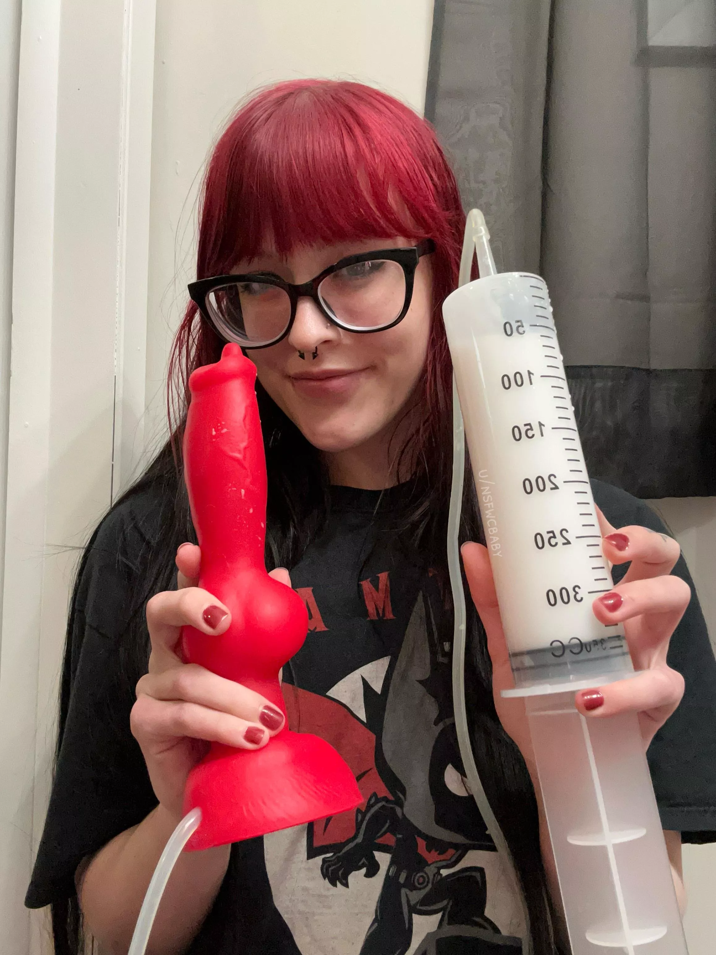 Rex’s [BD] first time giving me a 350 ml cream pie!