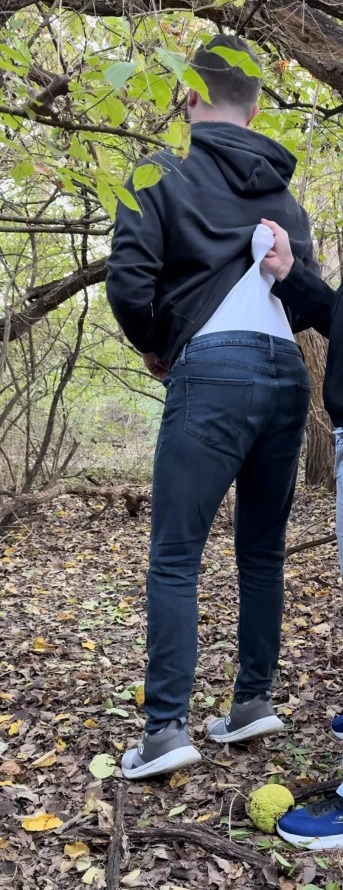 The classic wedgie 😅