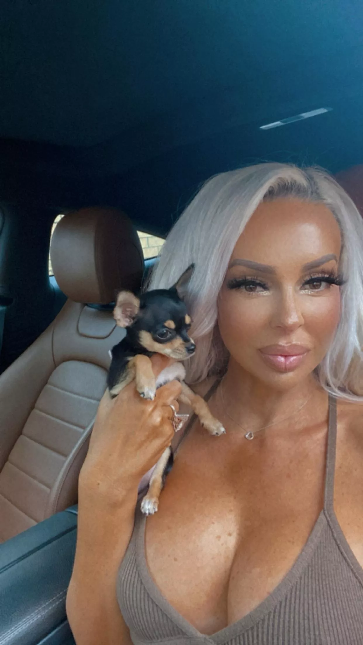 This milf loves to tease her neighbors