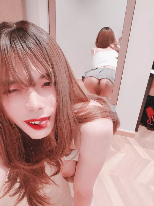 Two in One - Im a cutie with a bootie.