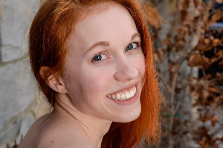 you can see her pores in this photo